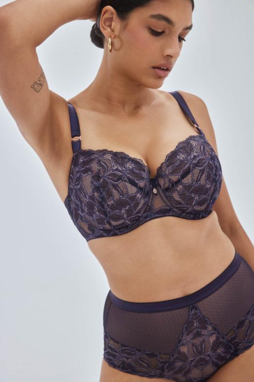 Glow U/W – koronkowy, usztywniany biustonosz z możliwością korekcji asymetrii biustu